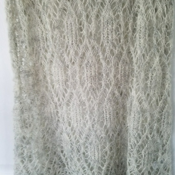 Bundle| Sleevless Tops - Picture 4 of 10